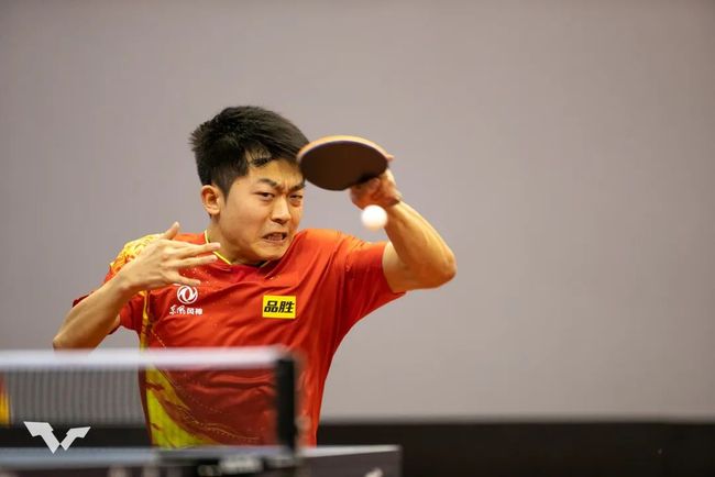 因此他希望 因此他希望