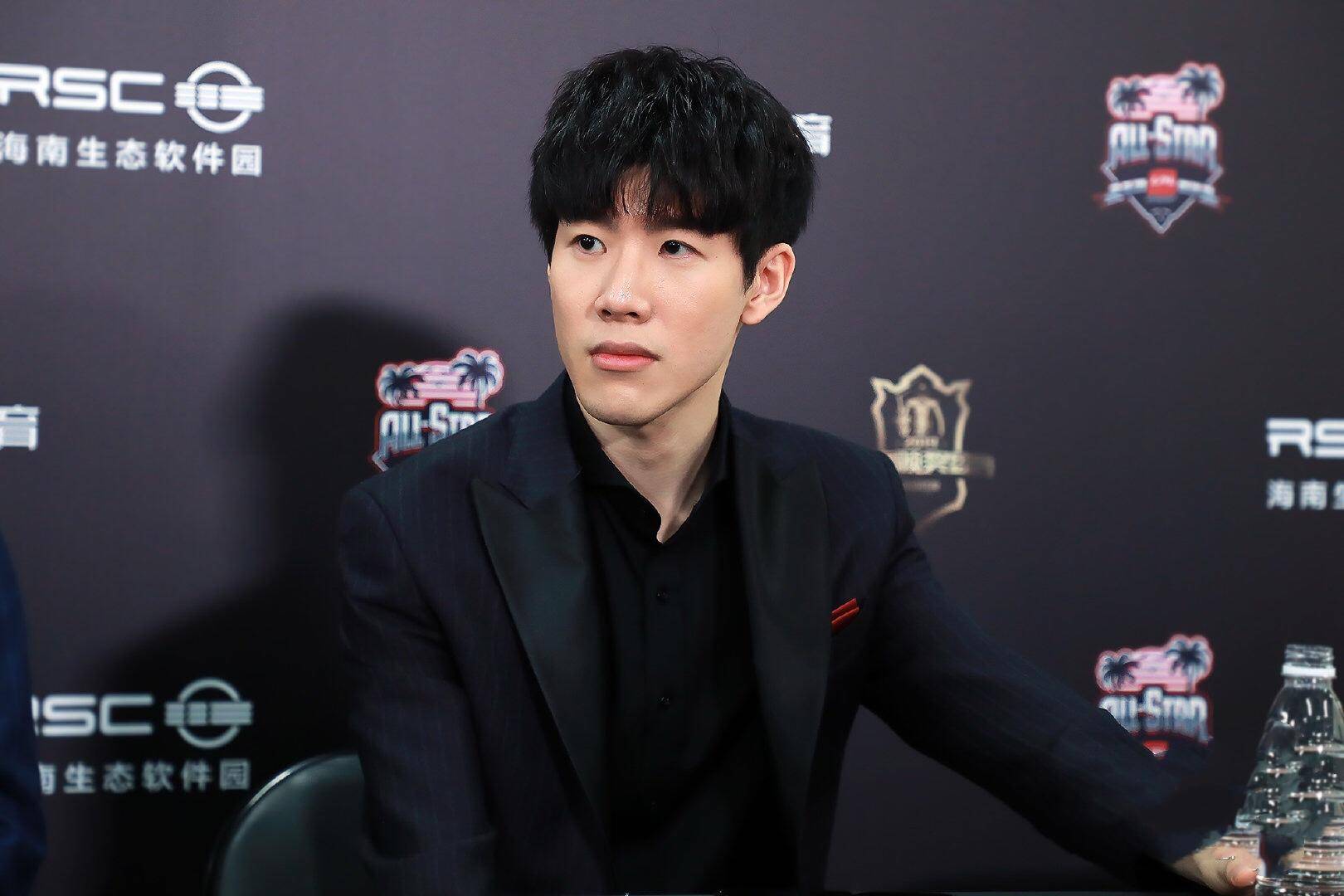 白天比赛 白天比赛