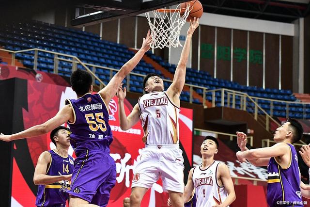 廊與球迷故 廊與球迷故