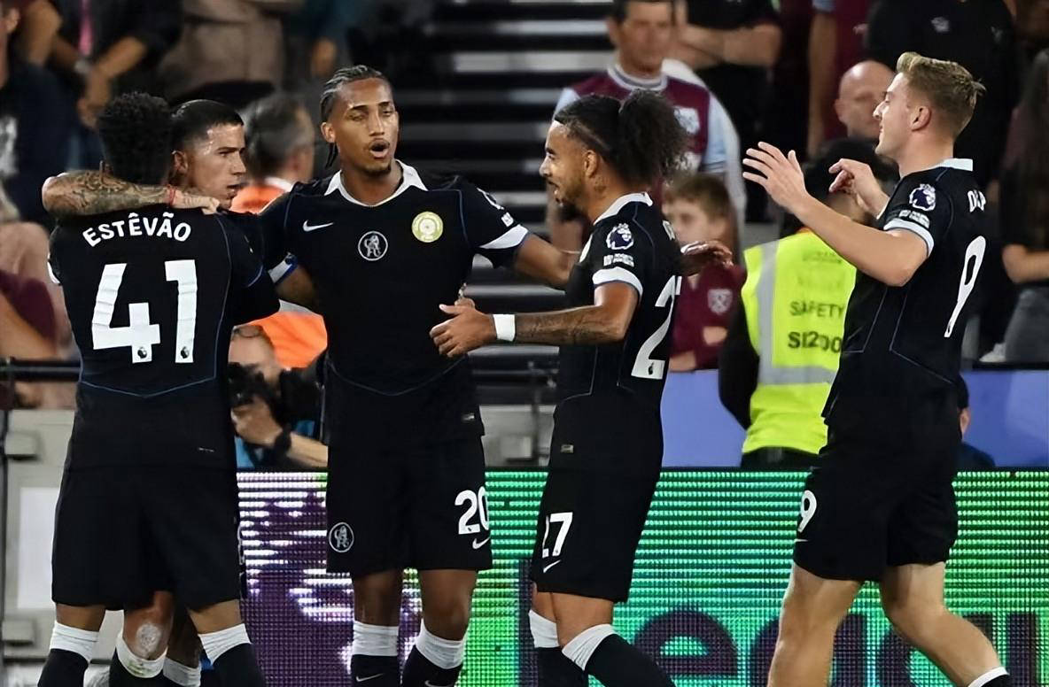 0分1篮板 0分1篮板